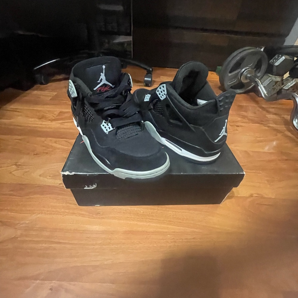 Air Jordan 4 Retro SE Black Canvas Size 11